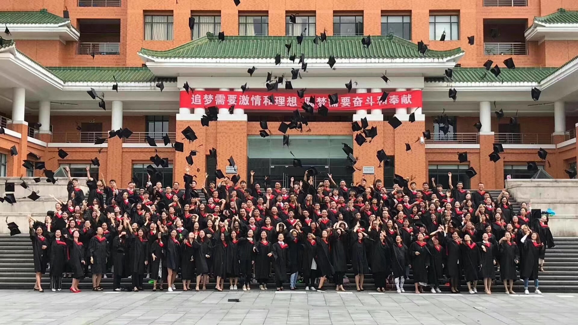 华南理工大学毕业证书是什么样子的